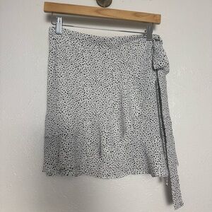 ROMWE Black and White Dotted Mini Skirt